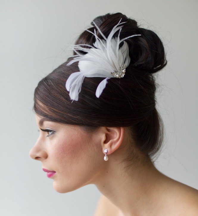 Bridal Fascinator, Wedding Fascinator, Ivory Feather Fascinator, Wedding Hair Accessory - ANGEL