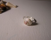 Pearlescent Shell Ring