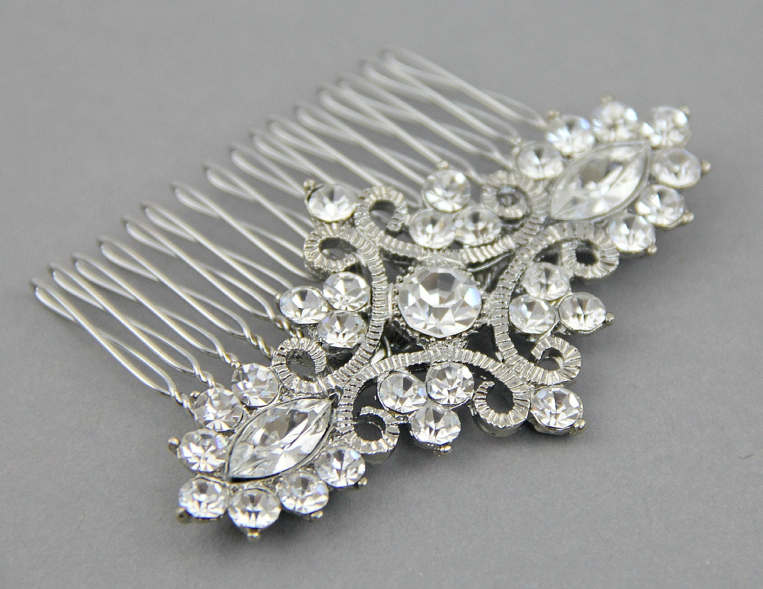 Vintage inspired wedding hair comb - crystals bridal comb ,Wedding Hair Comb, Old Hollywood Bridal Hairpiece- Style 289
