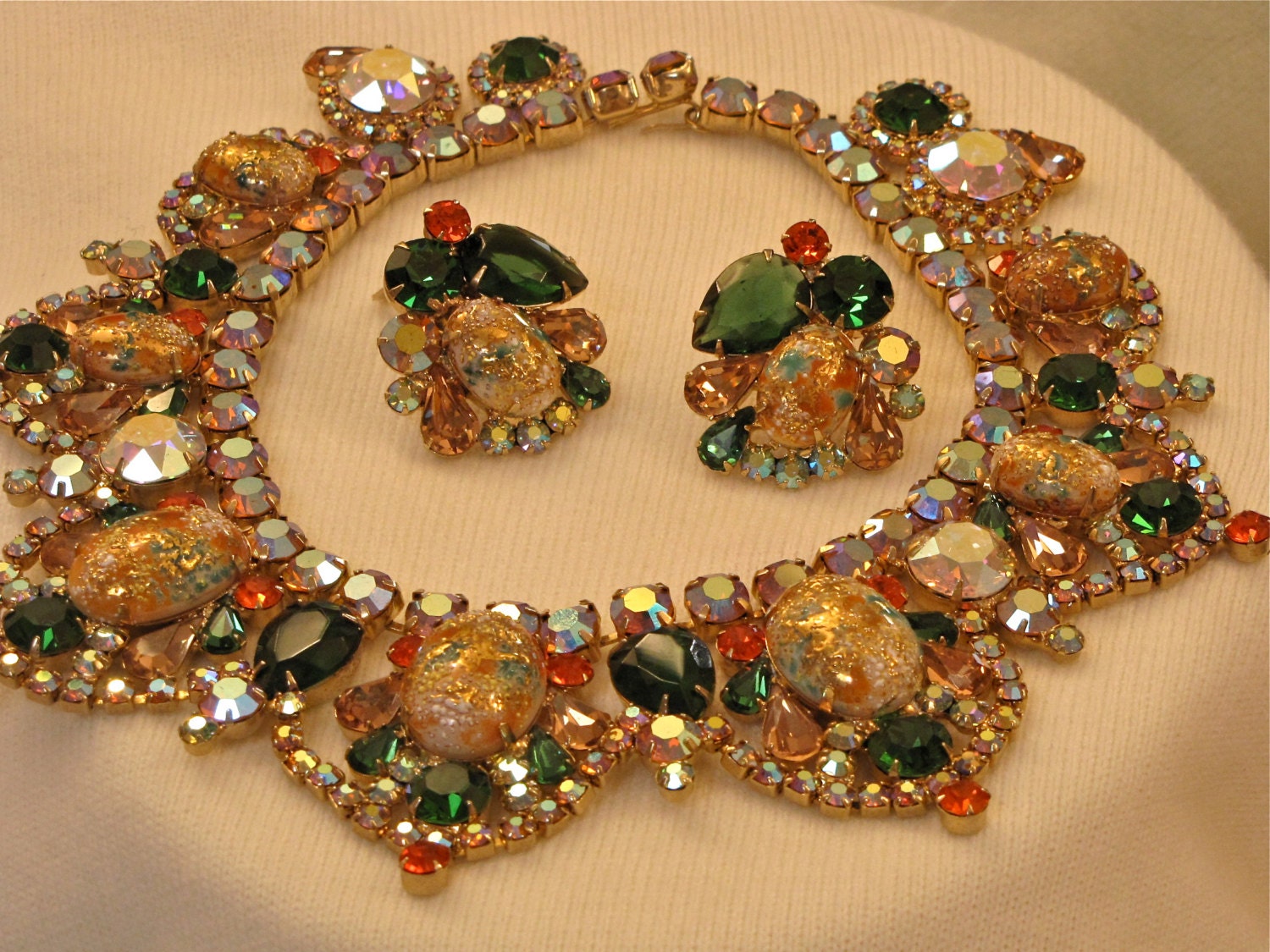Vintage Juliana  D & E Easter Egg Demi Parure Coral Gold And Emerald Green Necklace/Earrings Set/ Vintage Wedding Jewelry