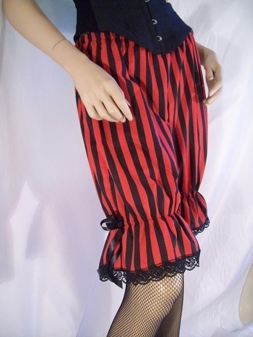 red and black stripe bloomers (knee length)