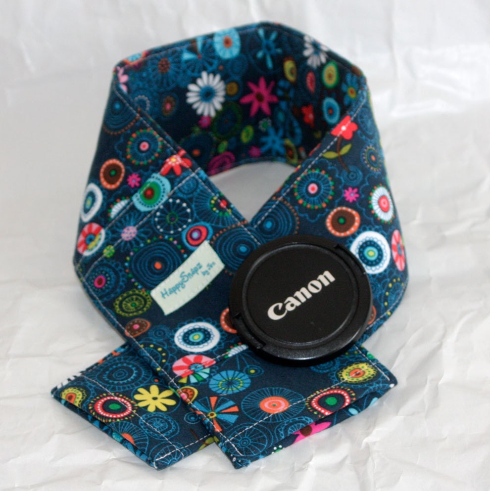 Padded Camera Strap Cover with Lens Cap Pocket, Neck Strap Cover, Canon and Nikon Compatible -  Soul Garden