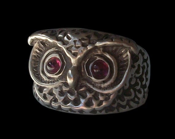 Sterling Silver Owl ring with garnet - All Sizes