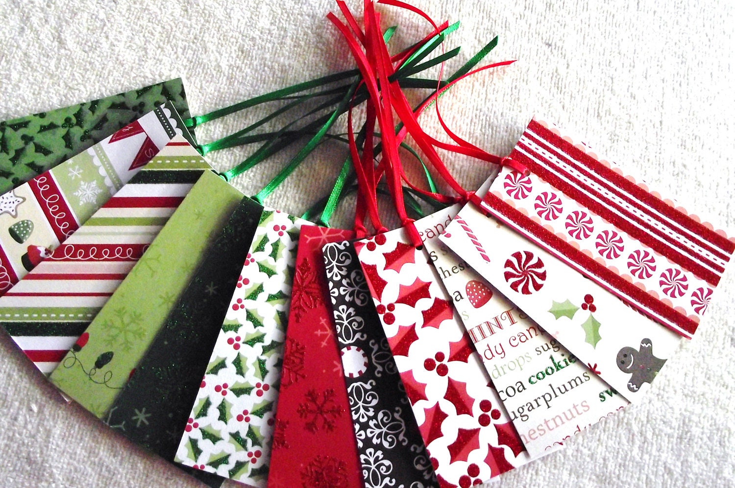20  CHRISTMAS TREE Tags- Escort Cards-Gift Tags