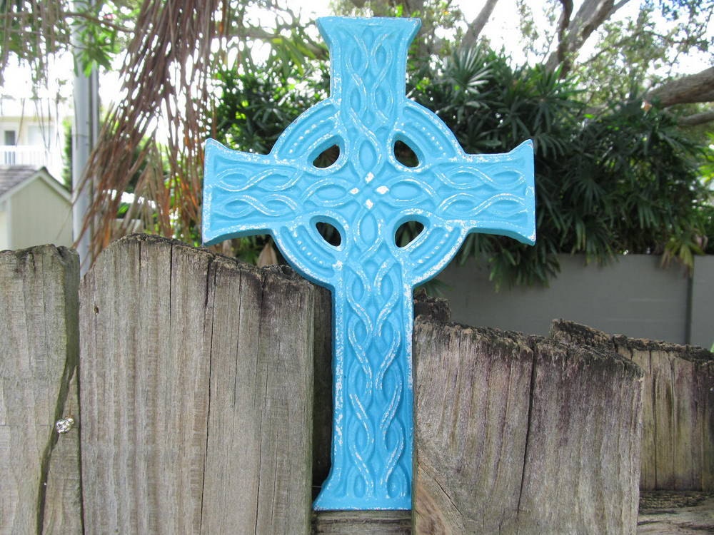 Coastal Colors Shabby Chic Wall Cross, Turquoise Sea Painted Cast Iron Celtic Cross