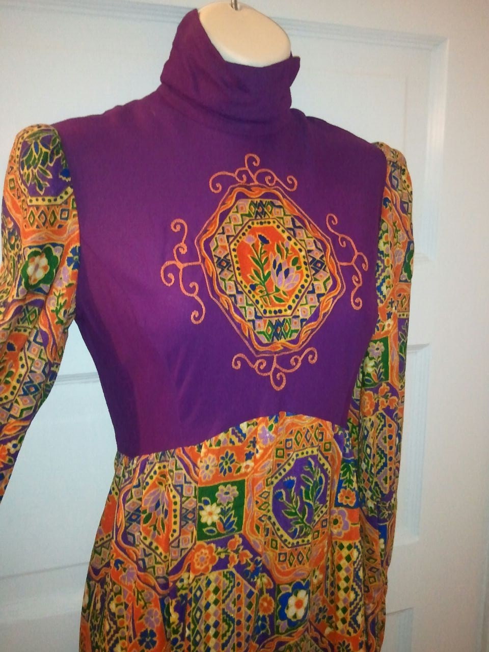 Vibrant 1960s Royal Purple orange yellow Bold blue BOHO hippie Floral Maxi dress size xsmall small