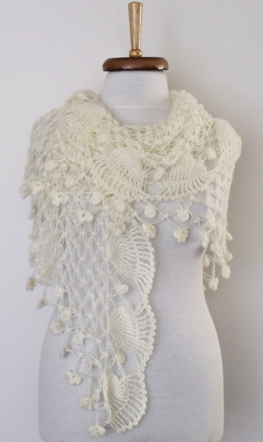 SALE...SALE...Jasmine Ivory Bridal Shawl Wrap  wiht flower brooch-Ready for shipping