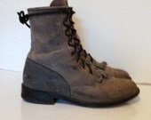 Sz 6.5 Vintage faded blue leather lace up Justin granny combat boots.