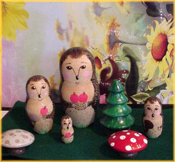 Hedgehog Nesting Dolls for Kids, Woodland Playset with Green Tree, Mushrooms - Handmade US-Toys