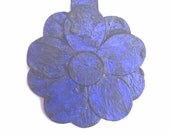 Ultramarine rose pendant