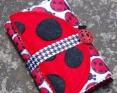 Lady Bug Felt Crayon Roll
