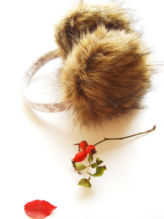 Cute Earwarmer, Earmuffs, winter accessory, ear muffs, gift for girl , women, teenager
