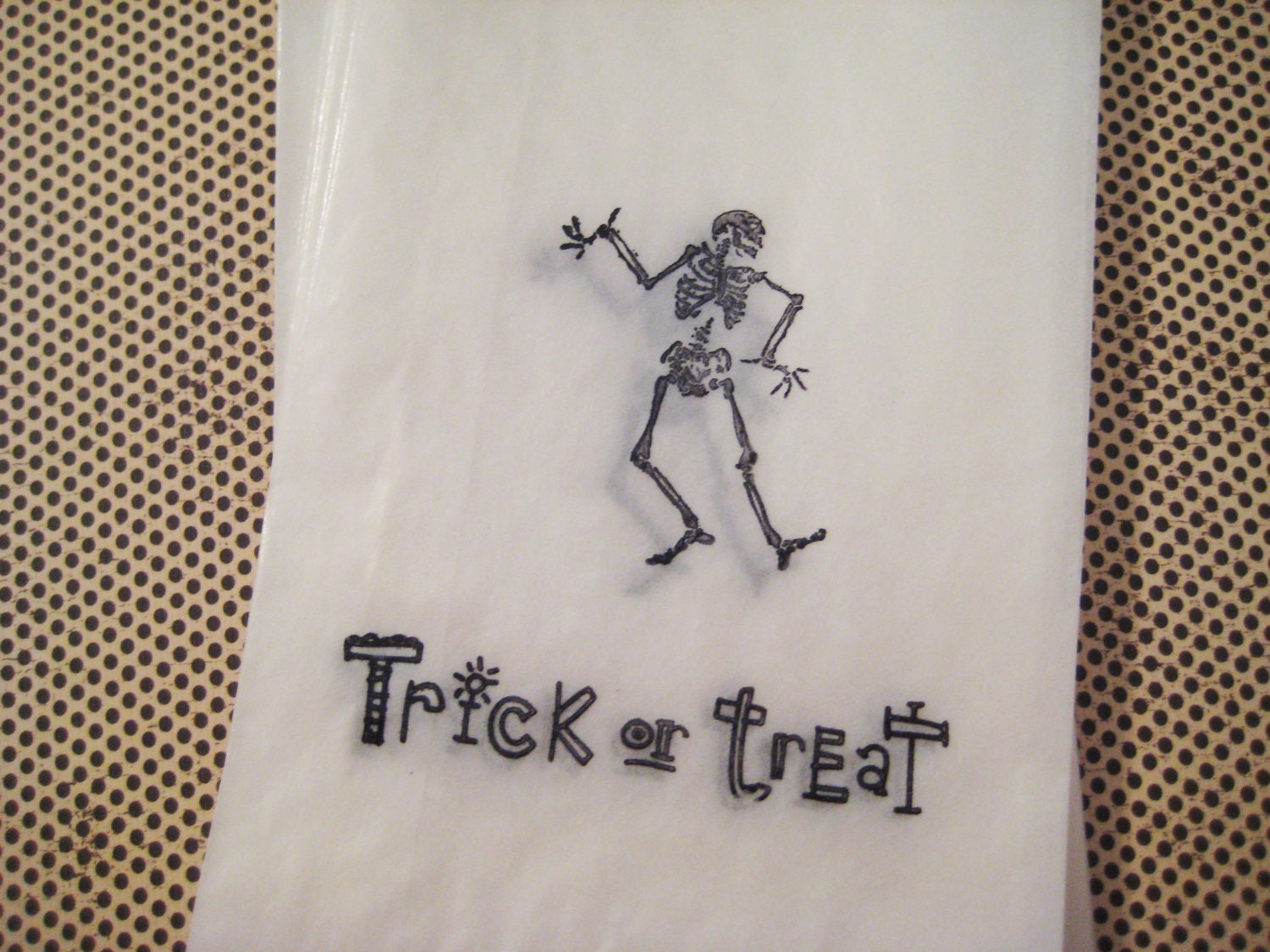 Trick or Treat skeleton glassine bags, Halloween treat bags, candy bags (set of 20)