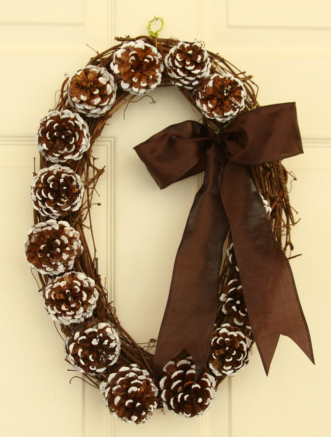 Natural Wonder White-Tip Pinecone Holiday Wreath
