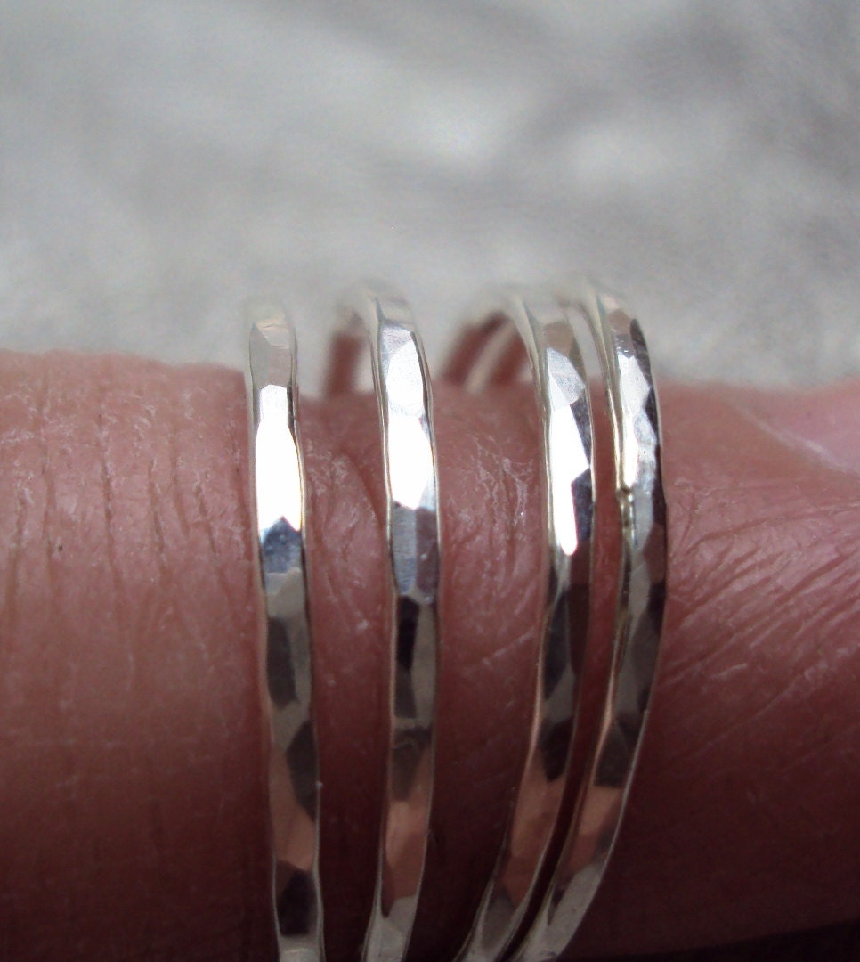 Silver rings: 925 stacking rings, wedding band, stylish, fashion engagement ring, hammered, smooth, 18g, set of 2