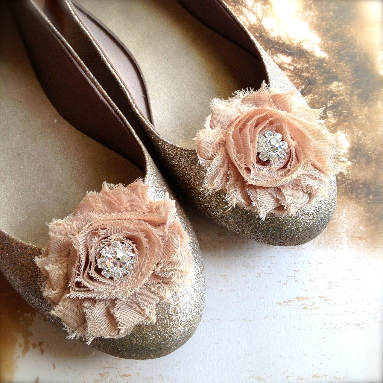 Chic blossom shoe clips with rhinestone centers. Mocha, gray, plum, vintage print, brown. 70 colors available.
