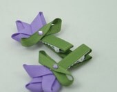 Purple tulip clip