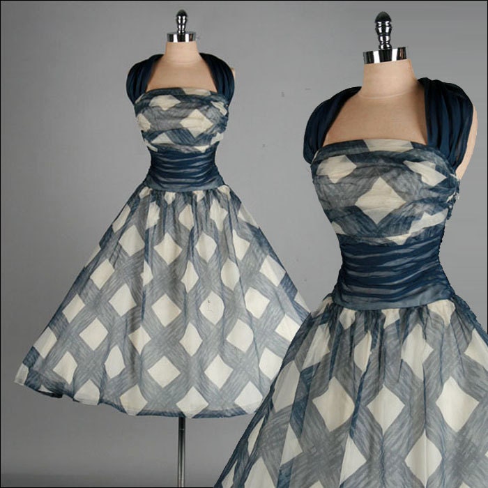 Vintage 1950s Dress . Blue . Ivory . Organza . Halter . Full Skirt . S/M . 2061