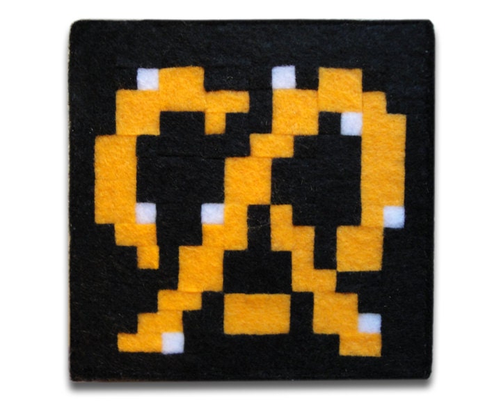 Pellet Eater Pretzel Bonus, 4 x 4 Felt Collage