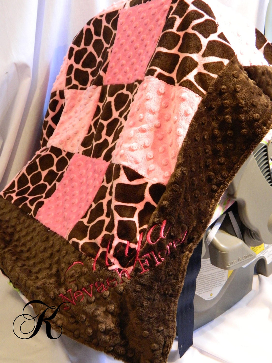 Minky Blanket - Personalized baby blanket - Quilted giraffe minky blanket pink- 30x36"