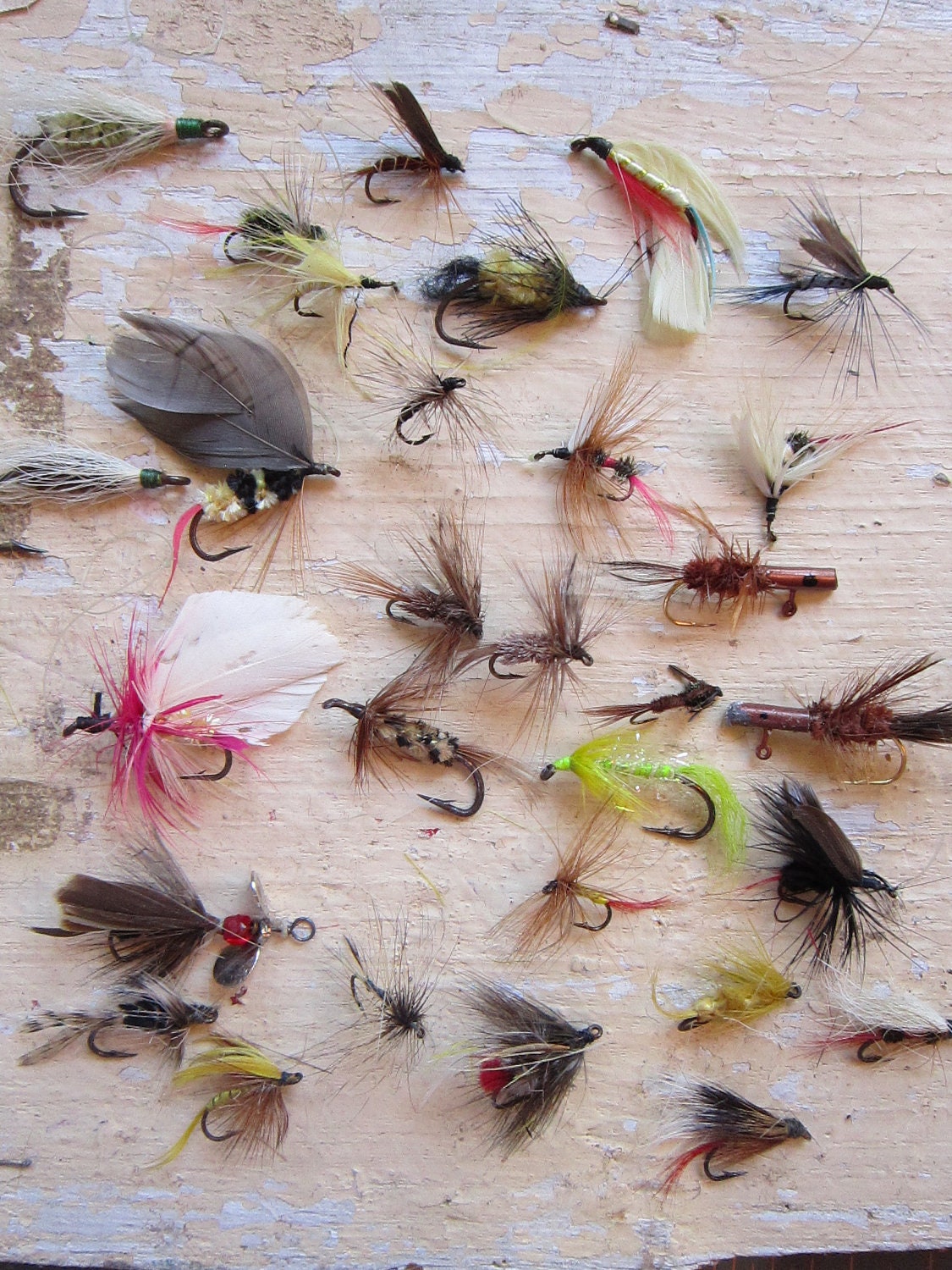 SALE - 40 vintage fishing flies - flyfishing, some hand tied flys