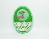 Lace mirage felt brooch