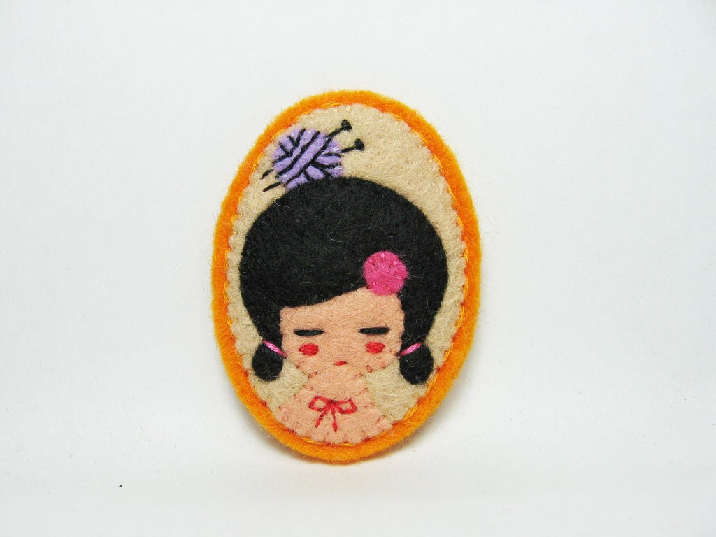 Daily Knitter felt pin