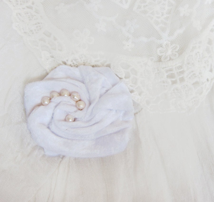 Winter White Silk Plush Pin Brooch with  Freshwater Pearls...Flower Brooch Pin, Flower Pin  OOAK