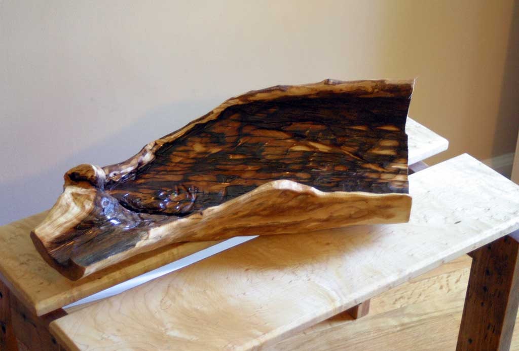 hand-carved bowl or tray... warm, woodsy sculpture and totally unique