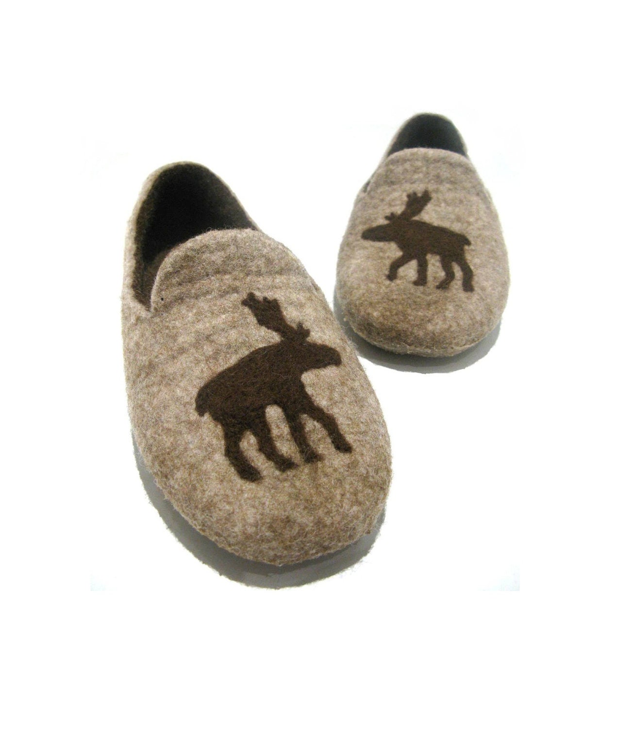 Felted mens slippers "Hunting time"