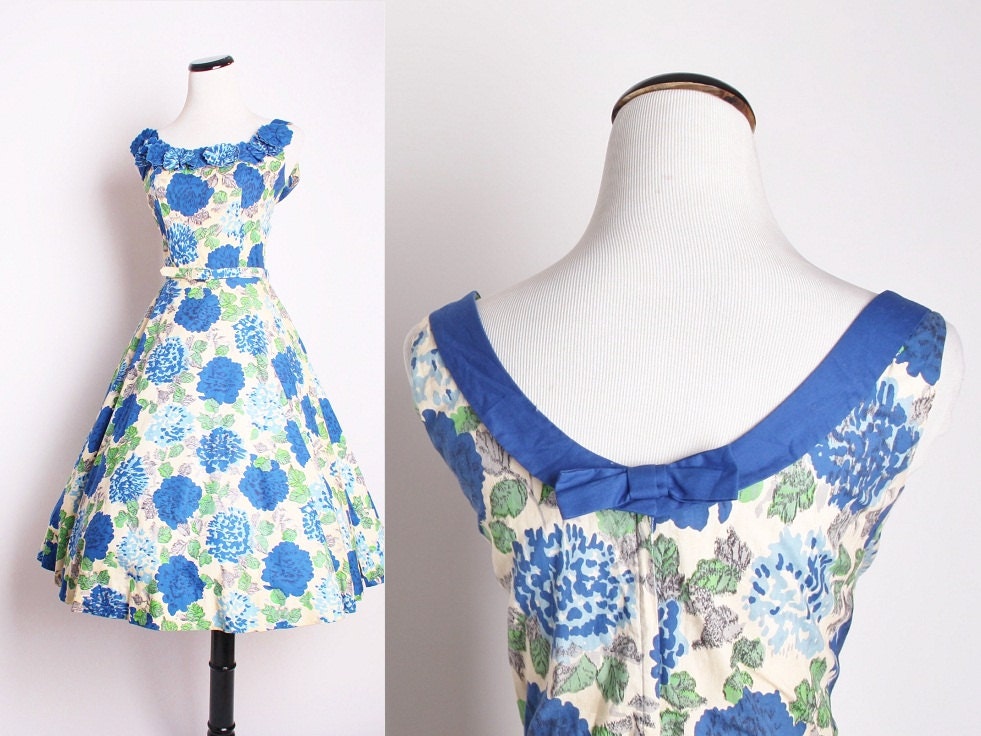 Reserved - Vintage 1950s Cocktail Dress / Dress / Dresses / Vintage Dress / 50s Dress / Blue Roses / Cotton / Alternative Wedding /  1366