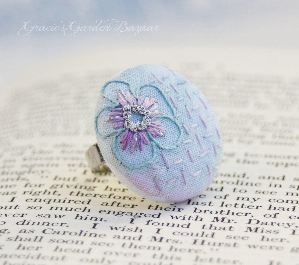 Hand Embroidered floral ring,adjustable,purple,lavender,OOAK,hand painted