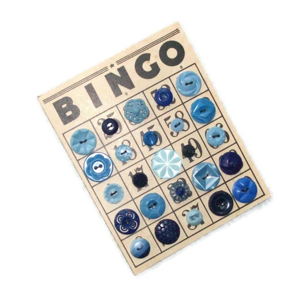 Vintage Blue Bingo Buttons, Flower Floral, Pierced Plastic, Lucite Button Lot, Shabby Cottage Chic -- 0741
