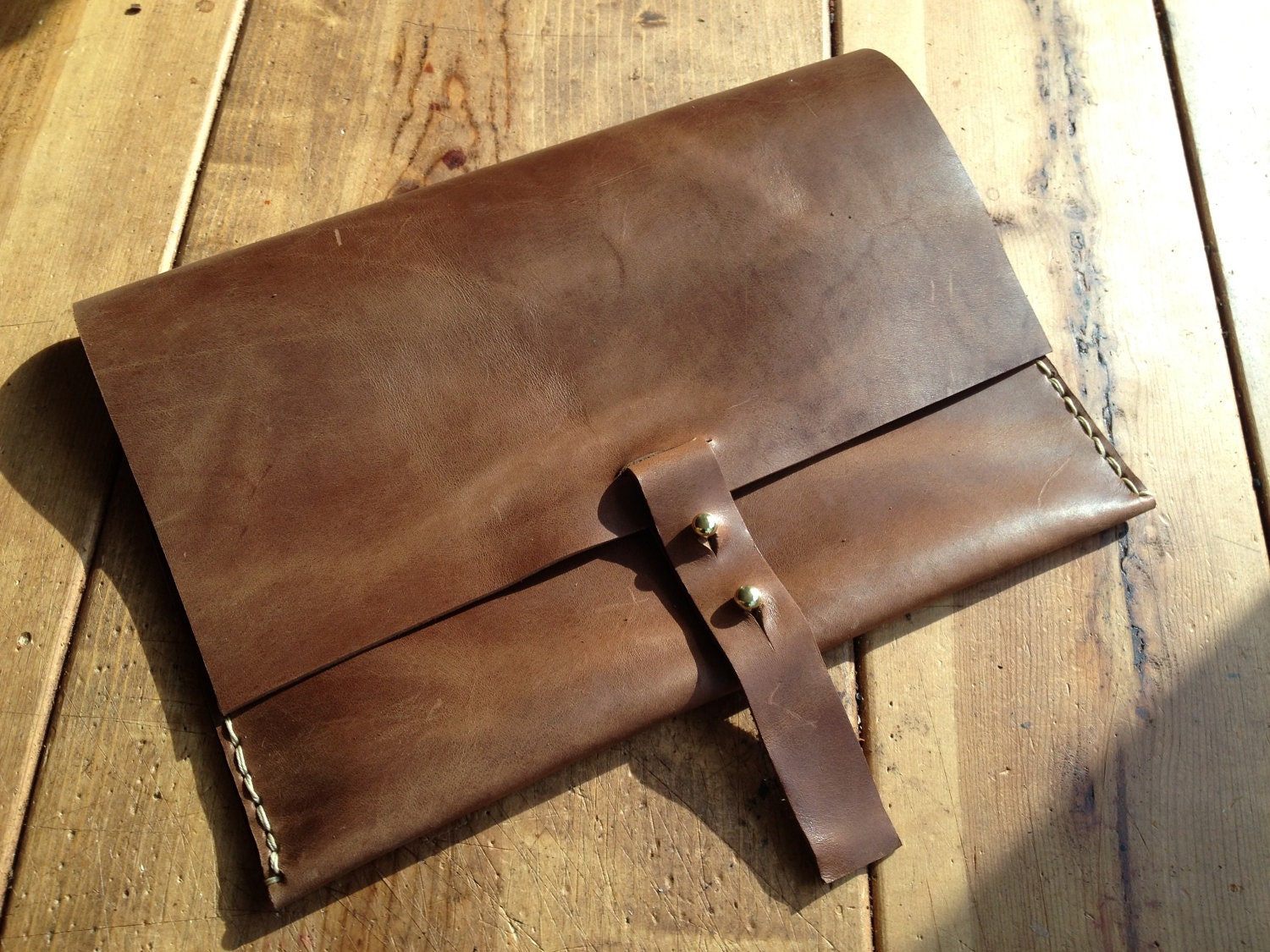 Aixa handmade Ipad case- antique tan - machine free leather