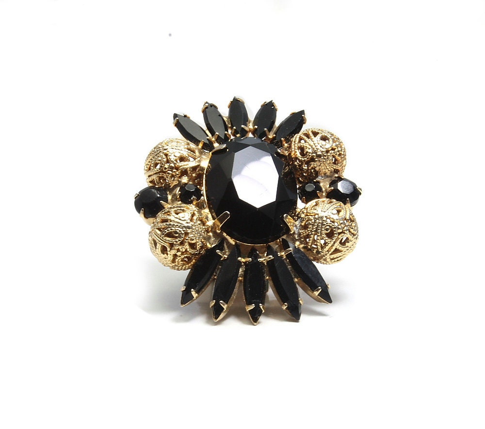 Black and gold designer vintage brooch. DeLizza & Elster Juliana confirmed piece.