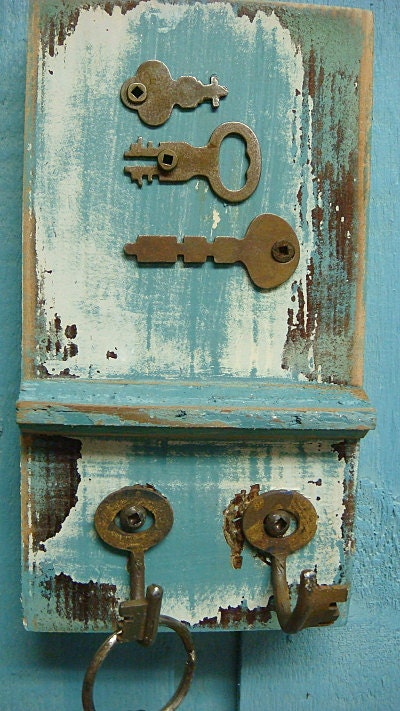 Dark Turquoise Small Key Holder With Vintage Keys and Hardware