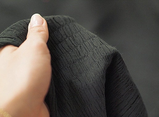 ripple cotton  1yard (44 x 36 inches) 49426 black