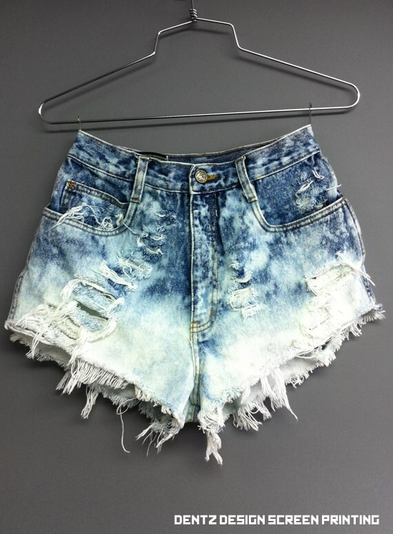 High Waisted Denim shorts Bleached cut