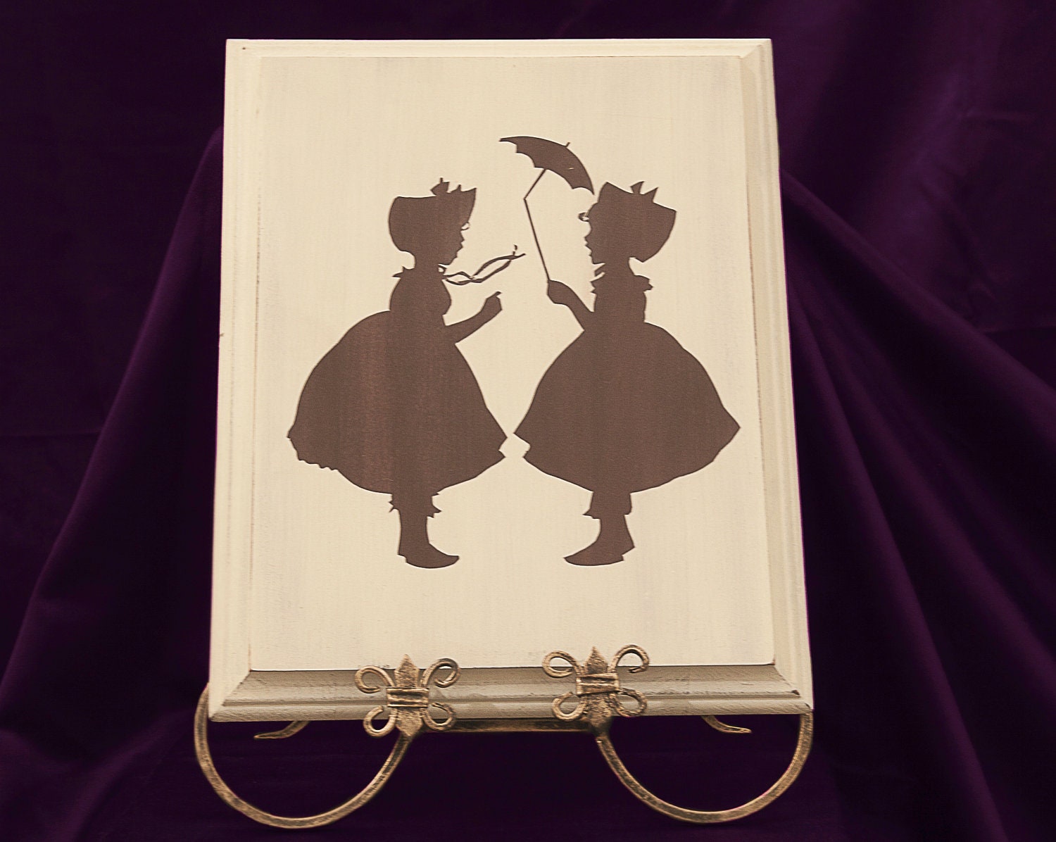 FREE SHIPPING Eco-friendly, Silhouette Wall Picture, Girls Chatting under Umbrella  (for girls room, special occasion gift, children's gift)