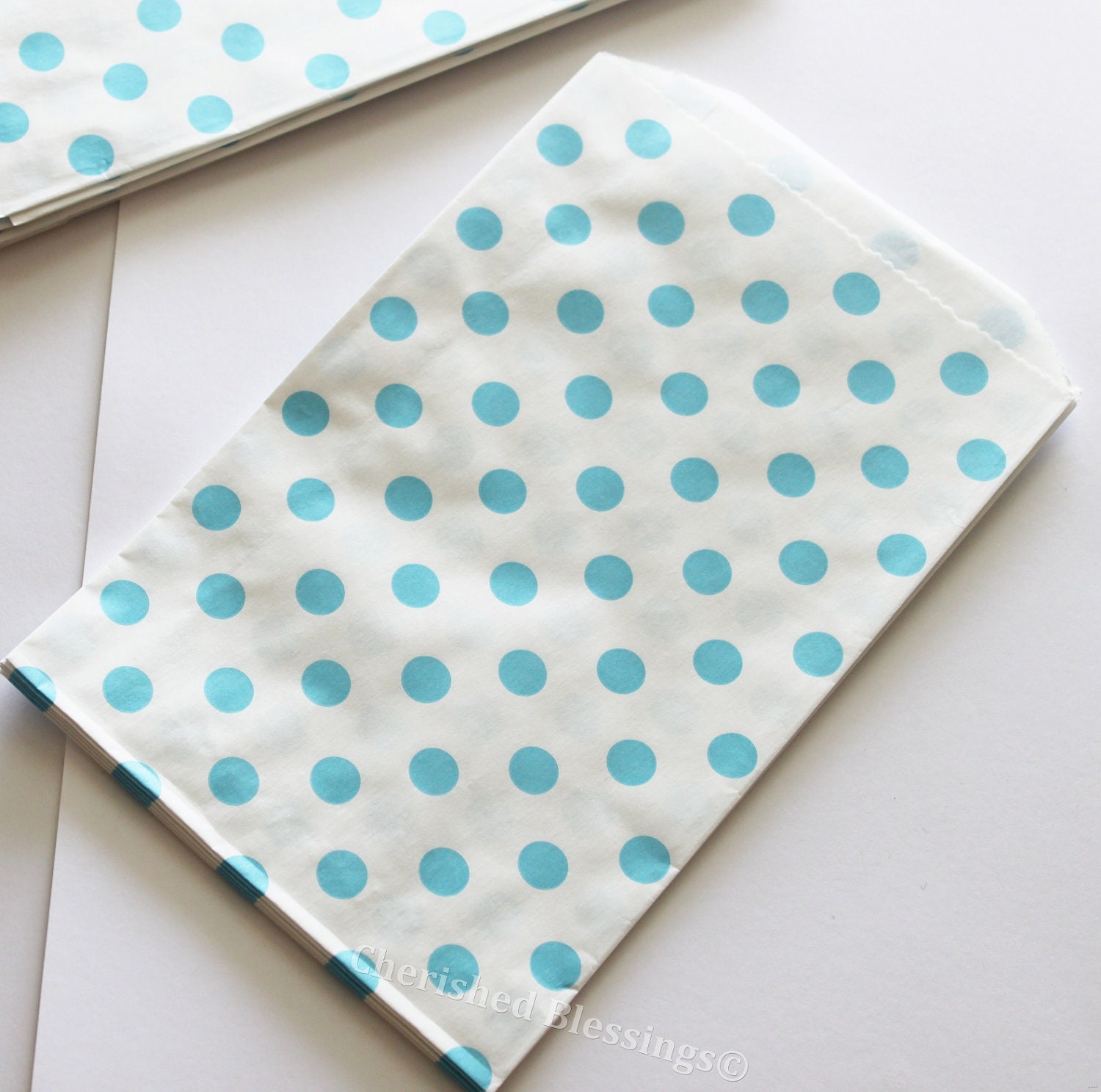 Wedding Favor Bags 20 Aqua Polka Dots Candy Buffet Bag Baby Shower Paper Goods Favors Kids Birthday Party Carnival Popcorn w/ straw flags