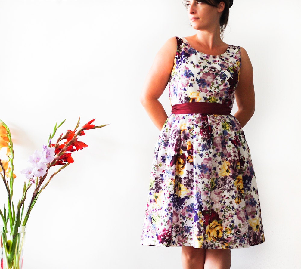 Vintage inspired bridesmaid dress Golden Roses On Purple