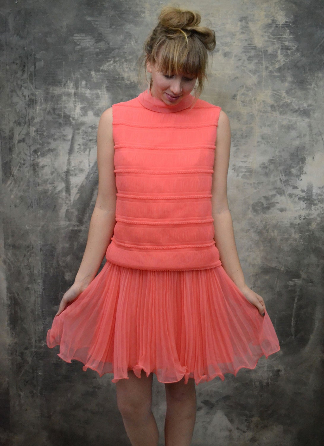 1950s does 1920s coral pink drop waist flapper dress