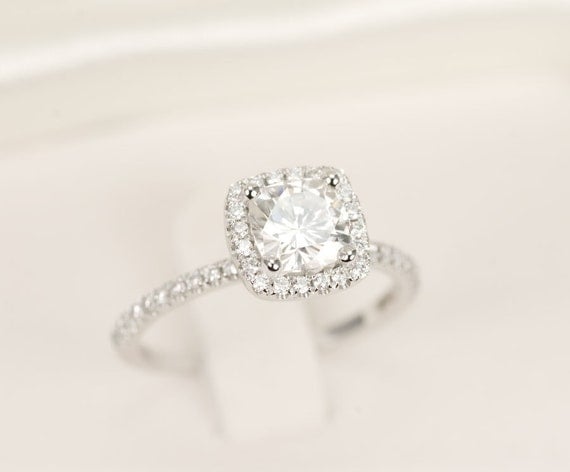 Cushion Moissanite Diamond Ring 14K White Gold
