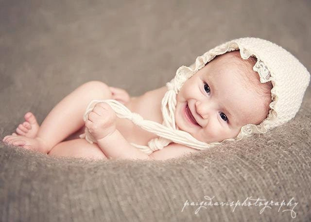 Vintage-Style Lace-Edged Bonnet Crochet Pattern (334)