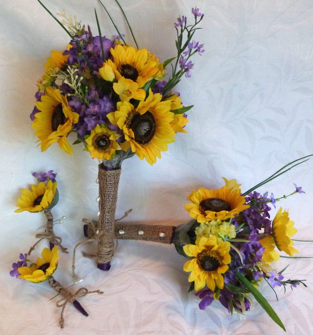 small sunflower bouquet