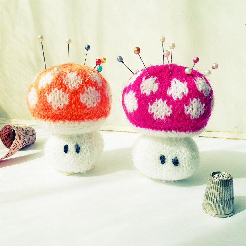 Pincushion Mushroom Knit Pattern or amigurumi knitting PDF - Toadstool polka dot photo tutorial - mini toy or pincushion
