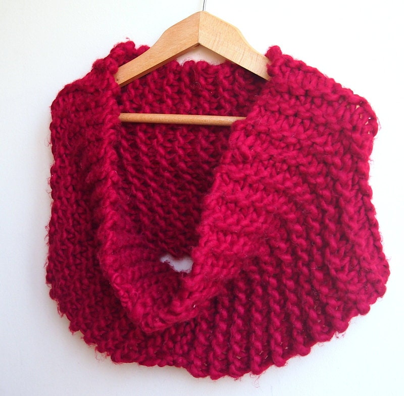 Capelet Infinity scarf circle loop oversized chunky burgundy wine neckwarmer oxblood cranberry snood