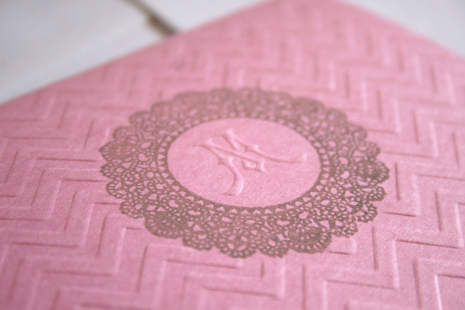 Monogram stationery set with chevron pattern in pink and gray- set of 20, envelopes  included