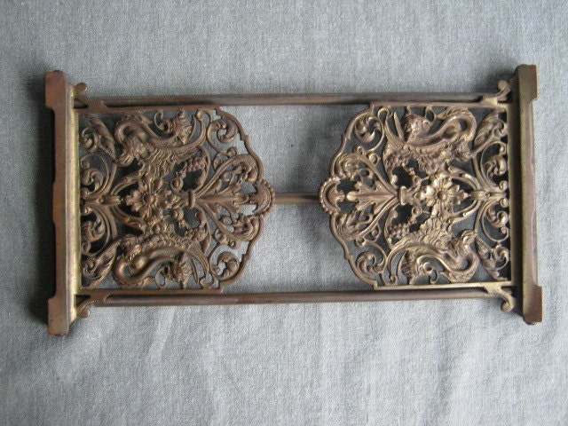 1930s Vintage Adjustable Metal Expanding Brass DRAGON-motif Bookrack Scarce and HTF