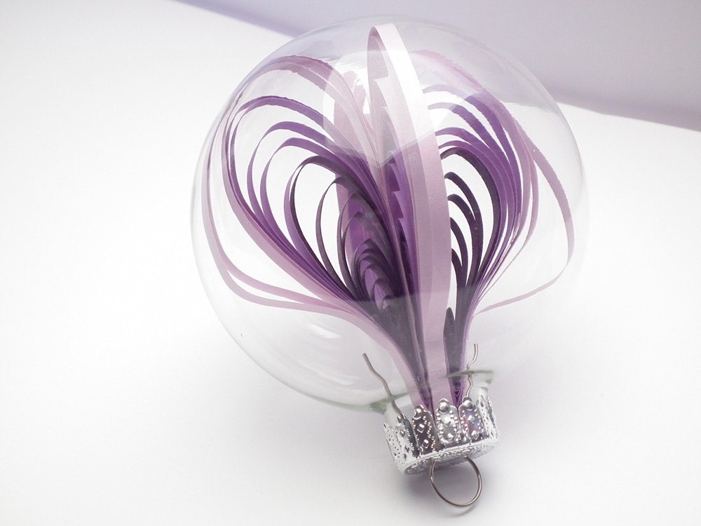 Quilled Purple OmbrÃ© coils in a glass ornament - YakawonisQuilling